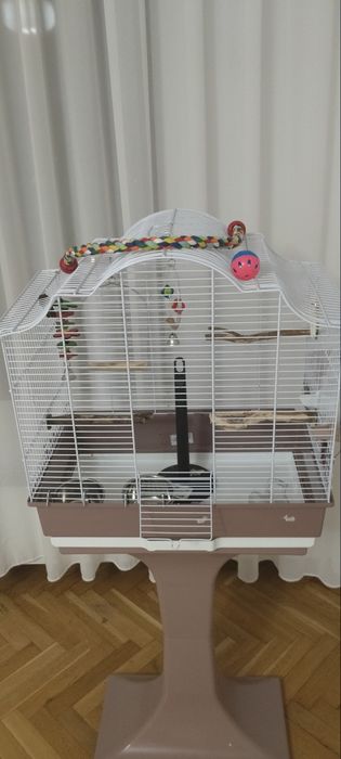 Colivie papagali cu picior detașabil, 56*33, 122 h.cu accesorii