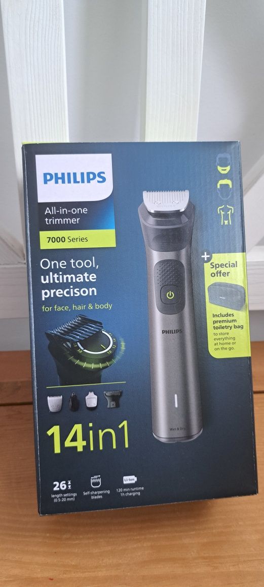 Aparat de tuns barba si parul 14 in 1 Philips 7000 All in One