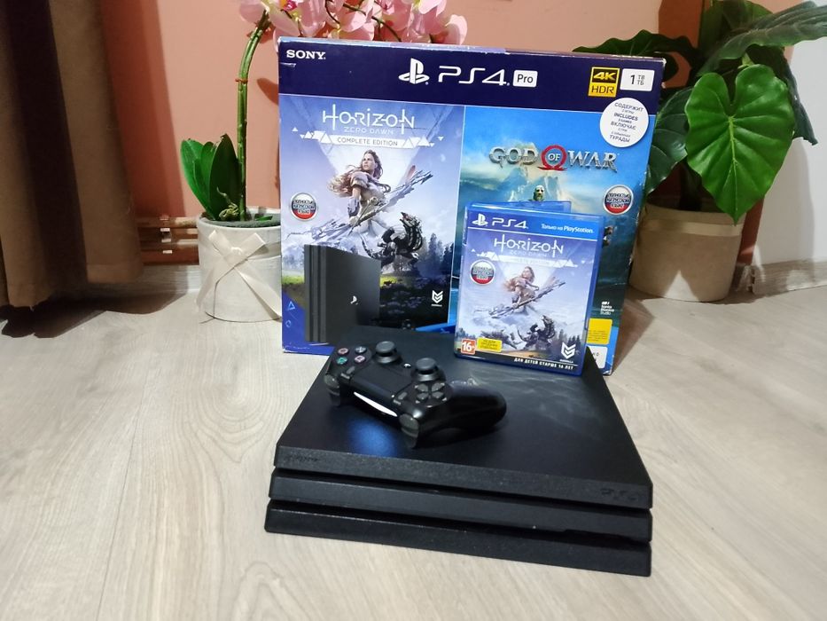 Playstation 4 Pro 4K, 1 Tb + 20 jocuri