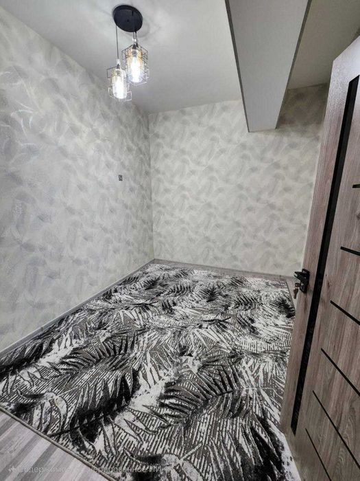 Продаётся 2х комн квартира на 5 этаже Ор-р Файзобод мечеть