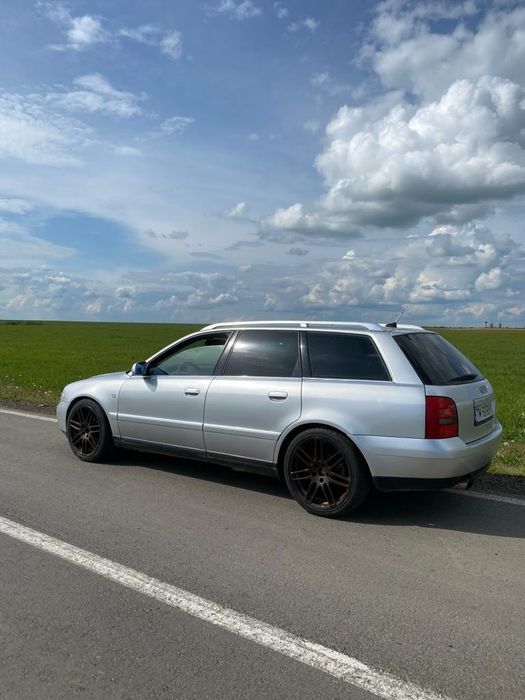 Audi A4 1.8T B5 220CP (variante)