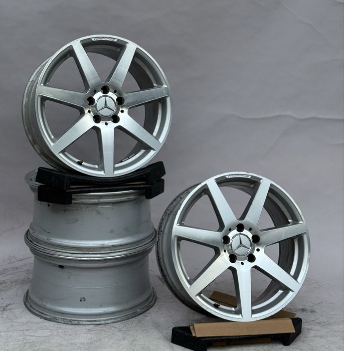 Оригинални джанти 18 цола mercedes amg w204