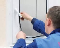 Ремонт пластиковых окон и дверей любой сложности