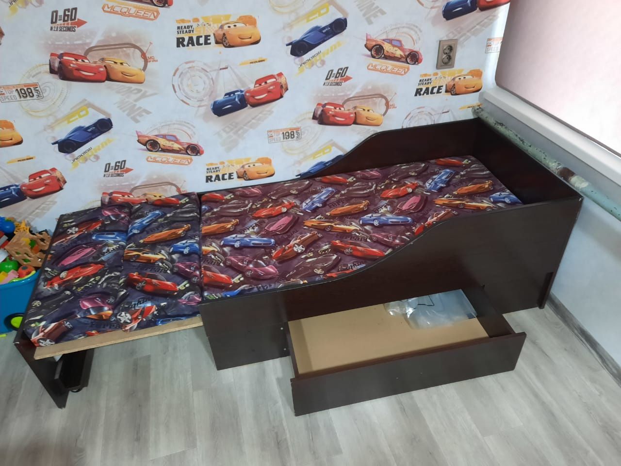Продам детскую кровать-трансформер