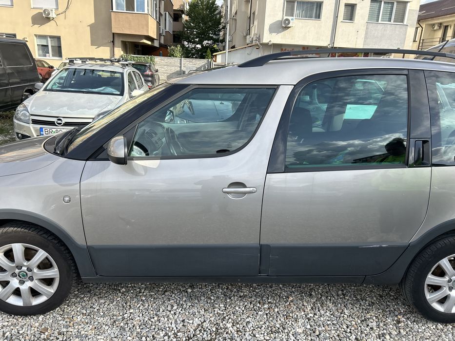 Skoda roomster 1.6 scout