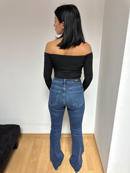 Дънки 2 цвята - от 34 до 40 номер