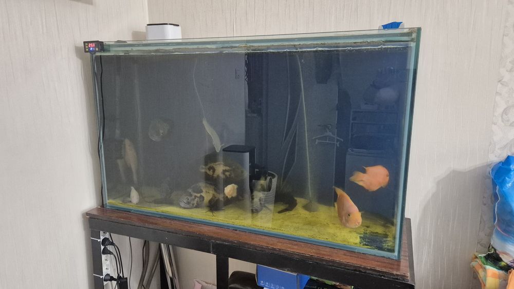 Продам аквариум на 400 литров