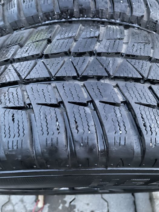 Set anvelope iarna Falken 215 60 17 M+S