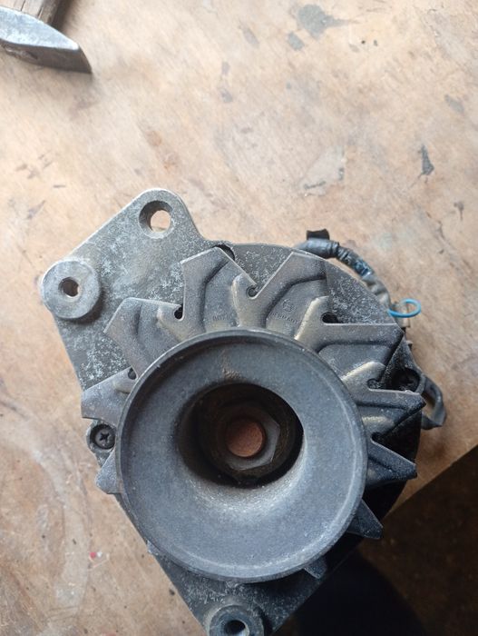 Части audi 80 B3