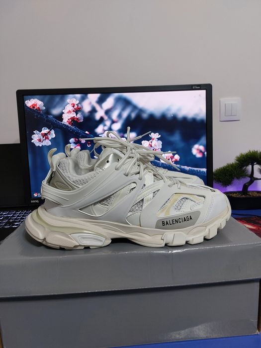 Balenciaga Track