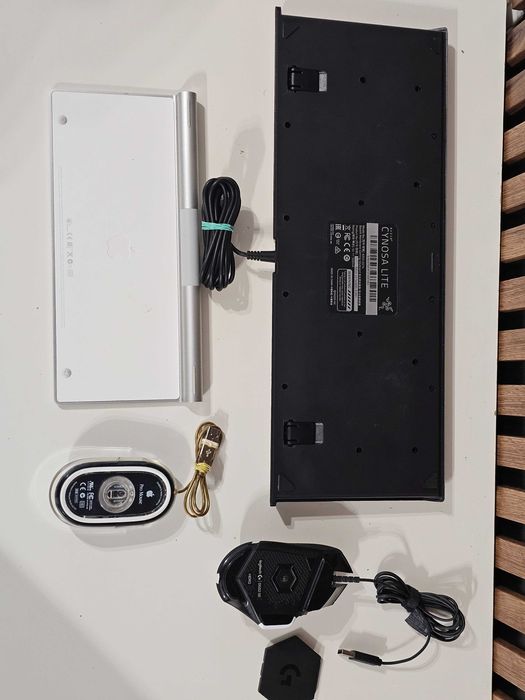 Tastatura si Mouse Razer Logitech Apple