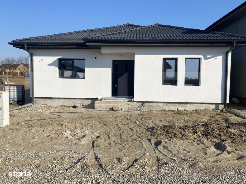 De vanzare casa semifinisata , 92mp, Martinesti