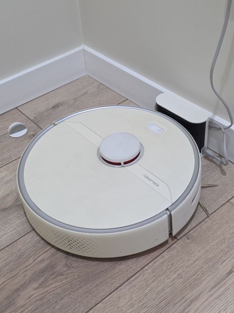 Робот-пылесос Roborock S6 Pure