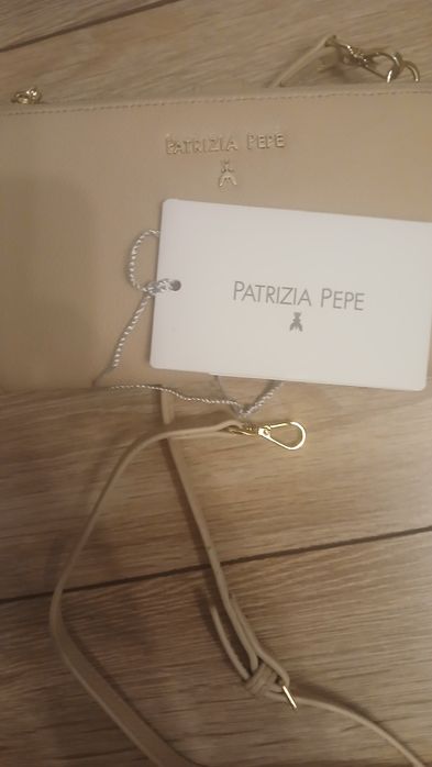 Дамска чанта-портмоне на  patrizia pepe 165