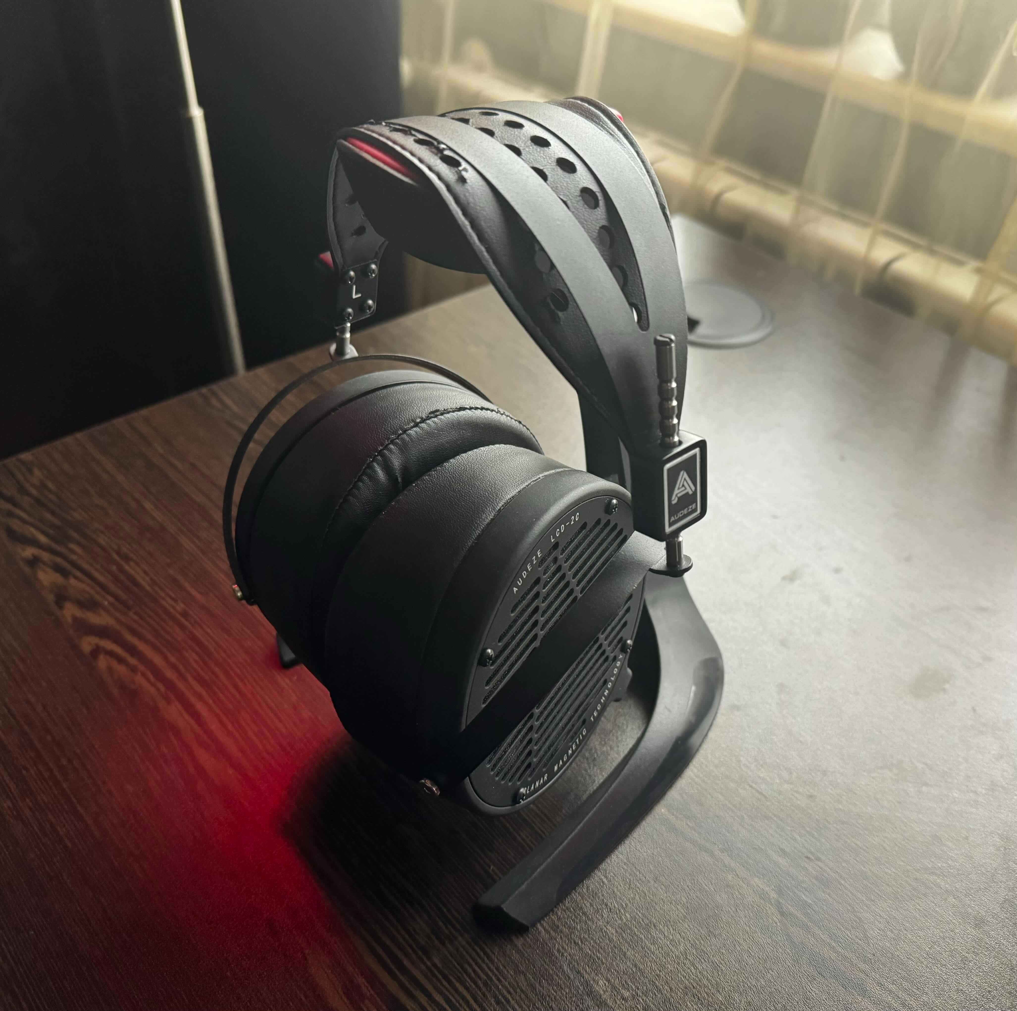 HI-FI слушалки  Audeze LCD-2 Classic
