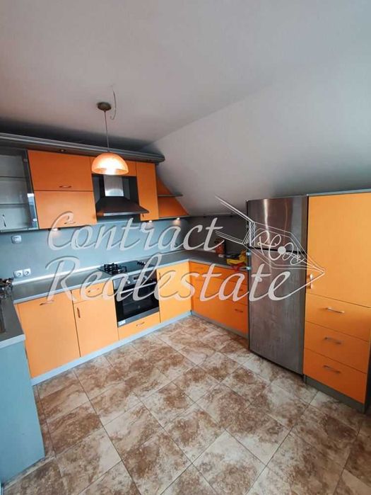 Дава се под наем Тристаен апартамент в Варна, Нептун - 150 кв.м за 714 € - Снимка #9