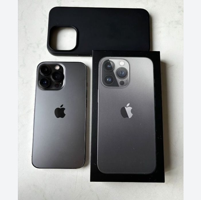 Vand IPhone 13 Pro.