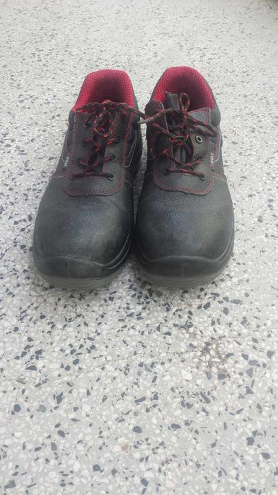 Работни обувки с бомбе BWOLF SR3 (47).