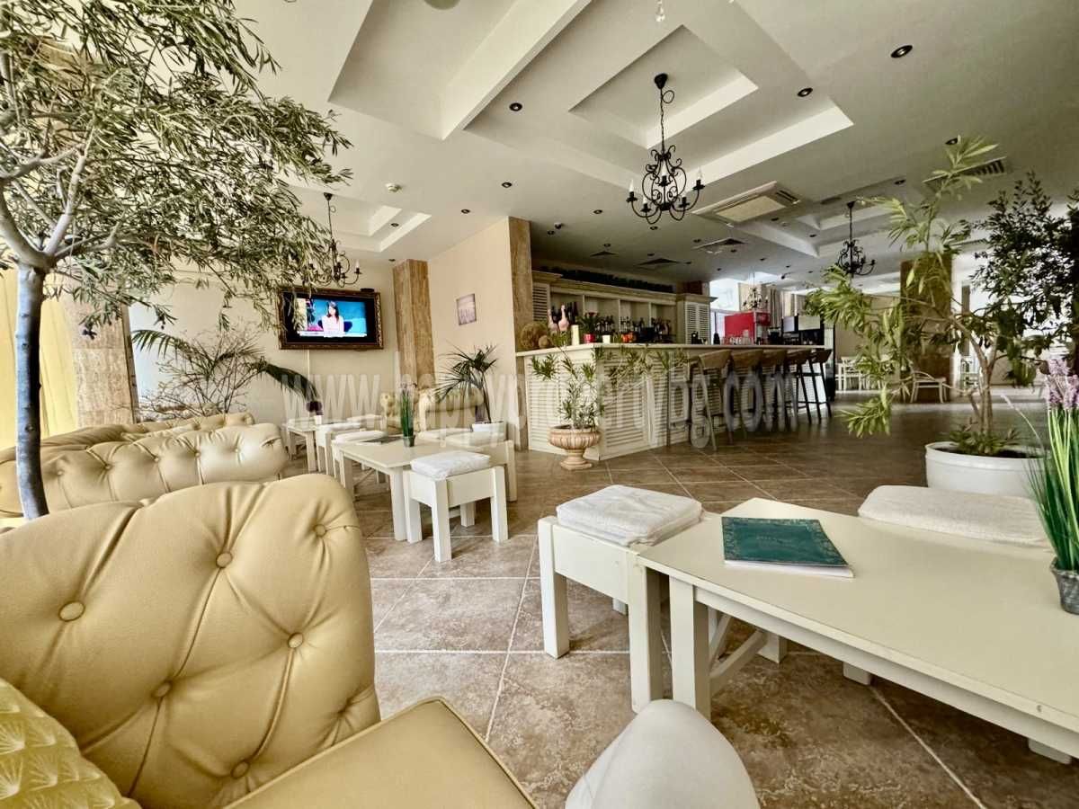 Продава се Тристаен апартамент в к.к. Слънчев бряг - 65 кв.м за 1454 €/кв.м - Снимка #10