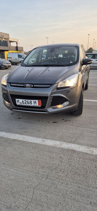 FORD Kuga Titanium  4×4 , An fab 2015 , 150 cp  .Manuala 6 trepte