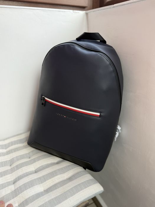 Tommy Hilfiger rucsac unisex de oras bleumarin ESS corp dome nou