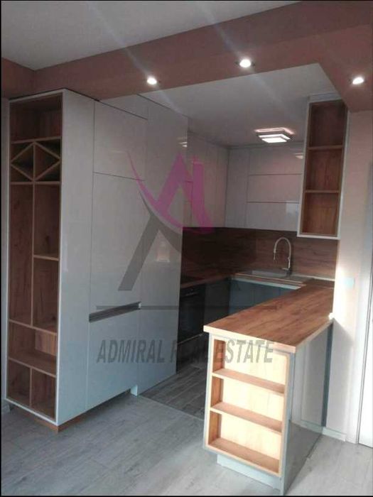 Дава се под наем Двустаен апартамент в Варна, Бриз - 65 кв.м за 500 € - Снимка #1