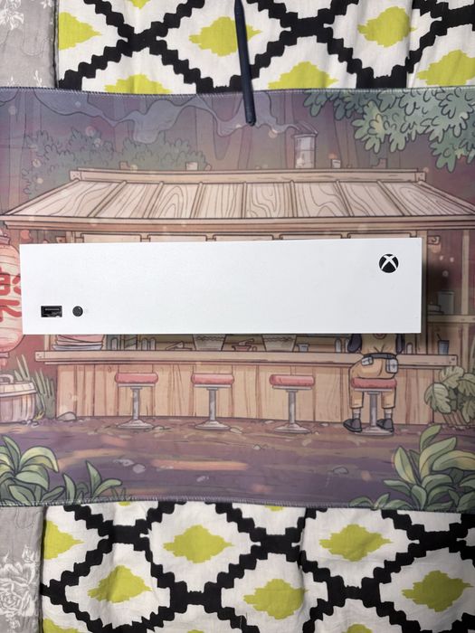 Xbox-s + xbox-s wireless controller