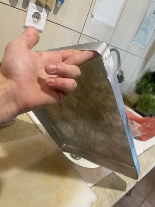 Тави сладкарски за всичко стават