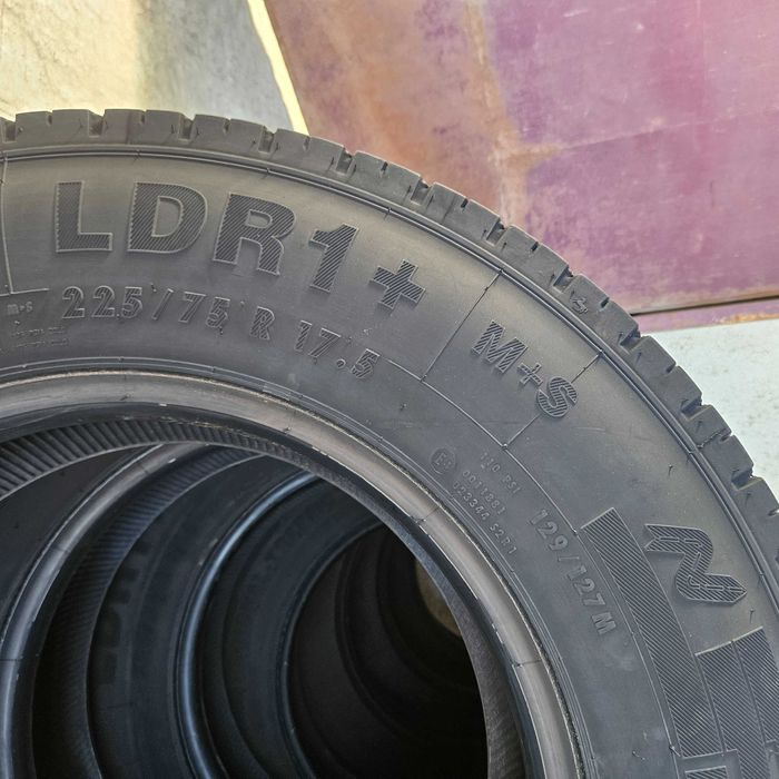 4 гуми 225/75R17.5 Continental LDR1 129/127M M+S 720лв. С ДДС