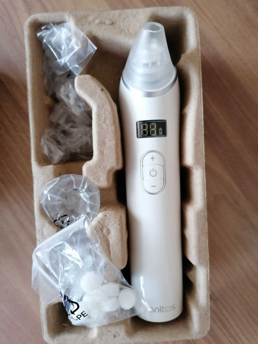 Уред за почистване на лице. Sanita. Като нов. Само пробван.