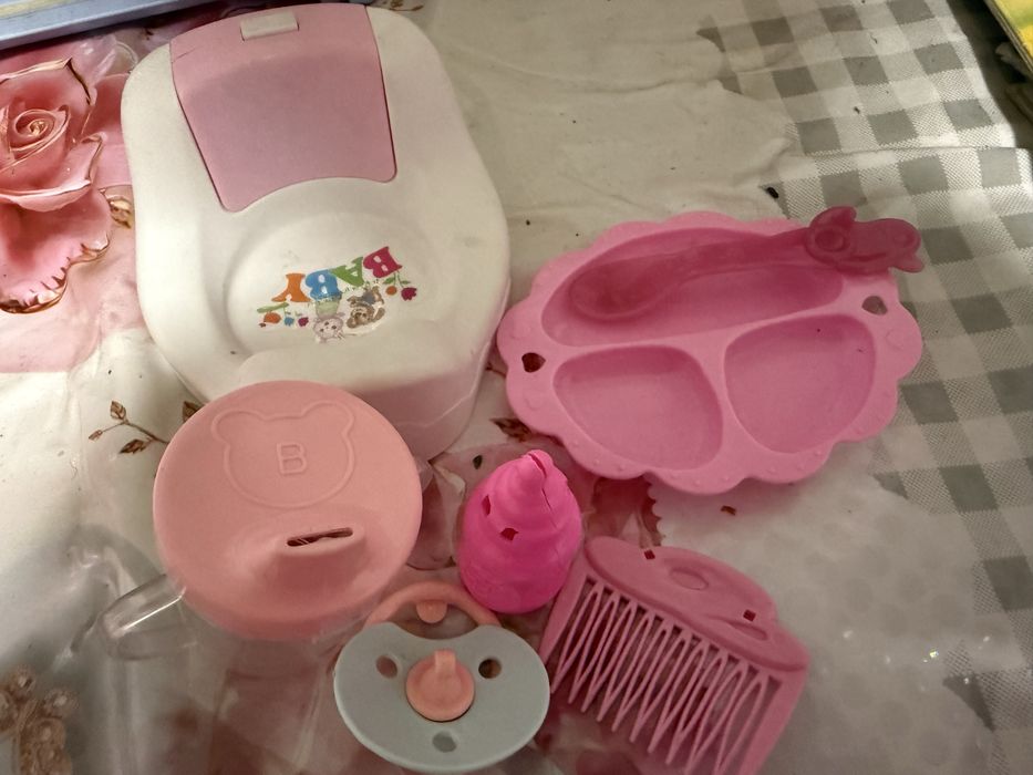 Набор для куклы в хорошем сост