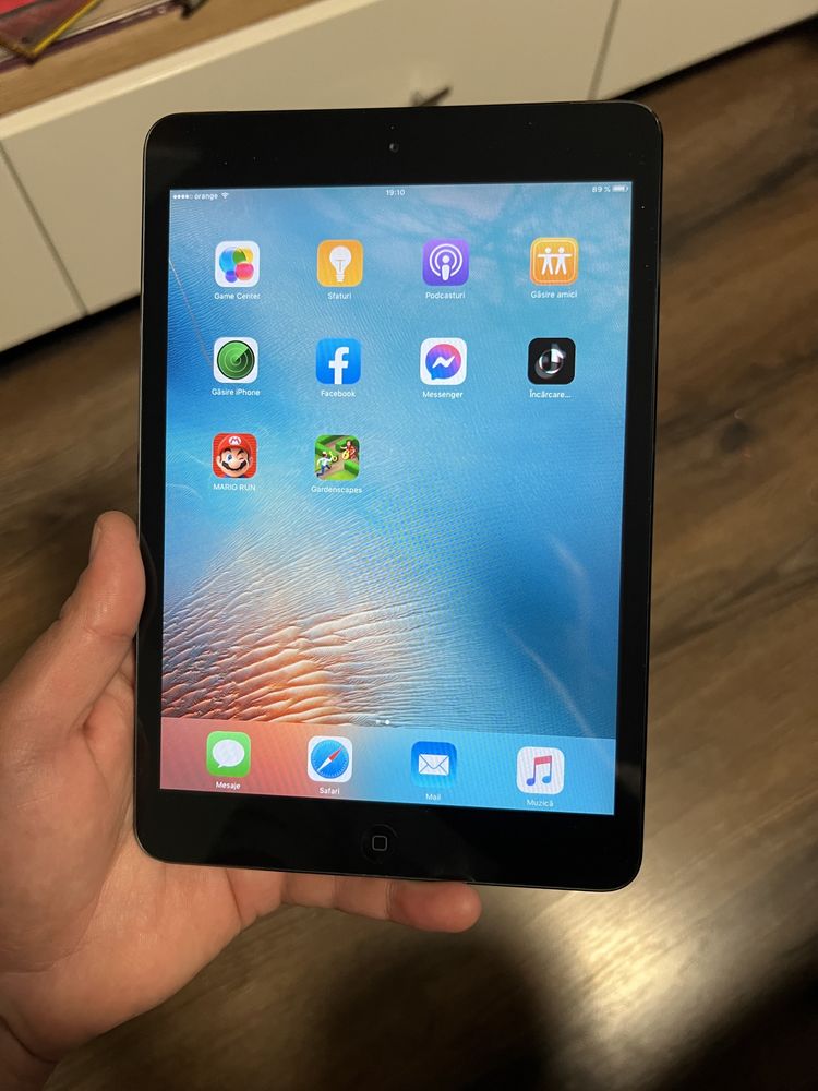 Vand iPad Mini 4G LTE