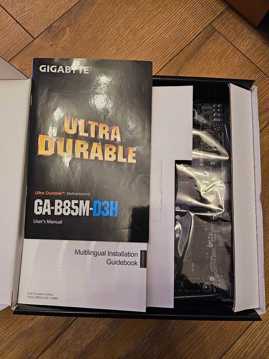 Дънна платка GIGABYTE B85M, Процесор Intel Core i5 4460, RAM 16GB DDR3