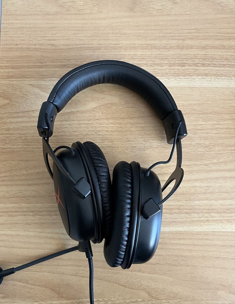 Слушалки HyperX Cloud Core