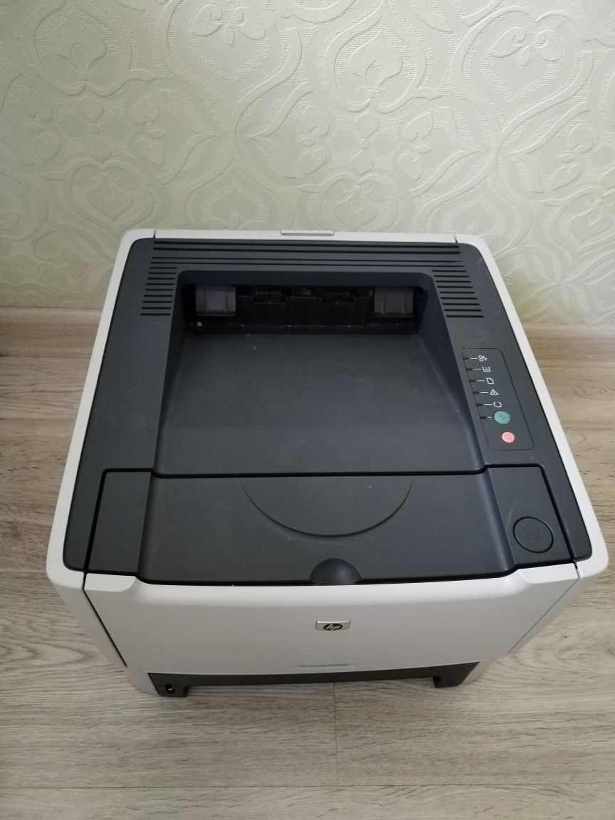 Принтер HP laser Jet