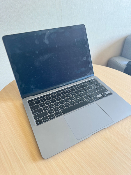 Mac Book Air 13 M1, 256 gb