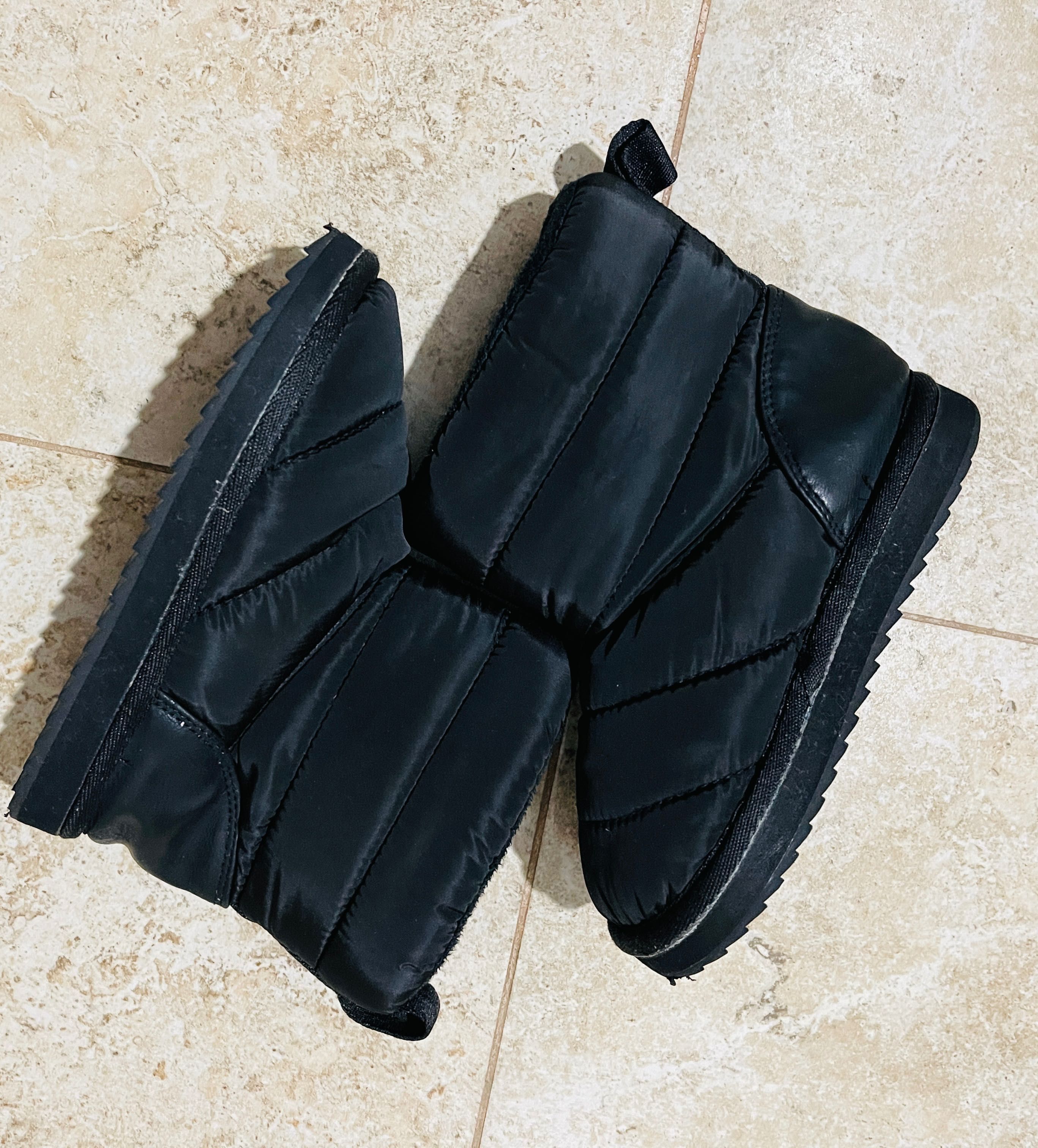 Ugg uri H&M mărime 29