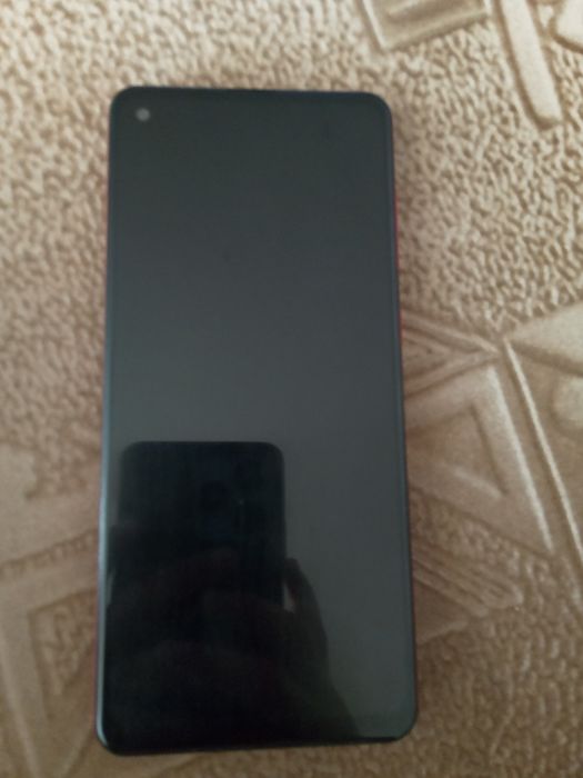 Продам Samsung A21s 32гб памяти