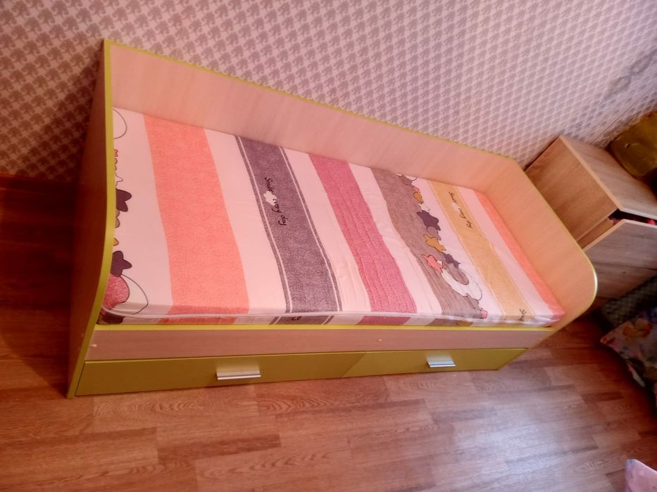 Детская кровать 2