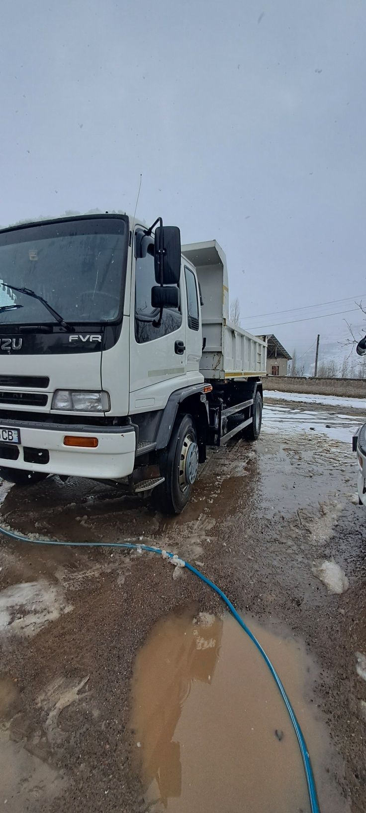 Isuzu fvr v xoroshem sostoyanie