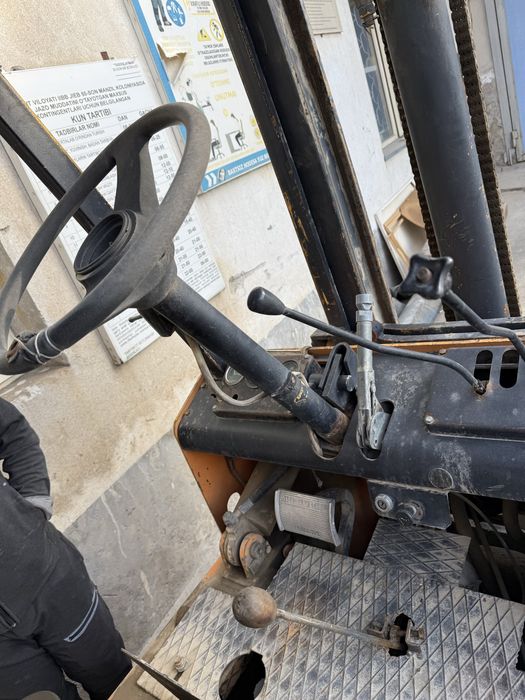 Кара погрузчик Балканкар