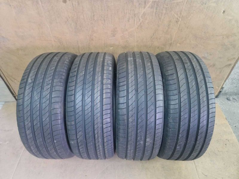 4 Michelin R17 205/45
нови летни гуми
DOT0922
