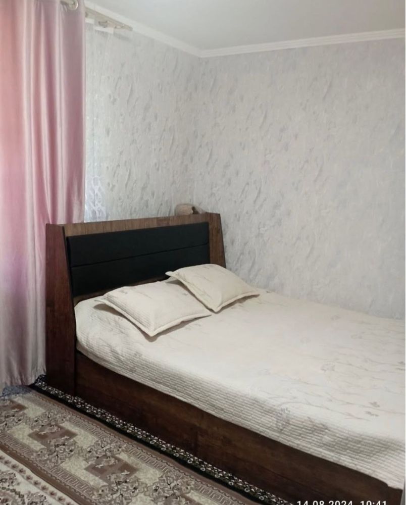 Продаётся 2 комнатная квартира срочно !