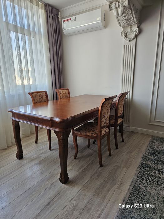 Продам стол массив из дерева