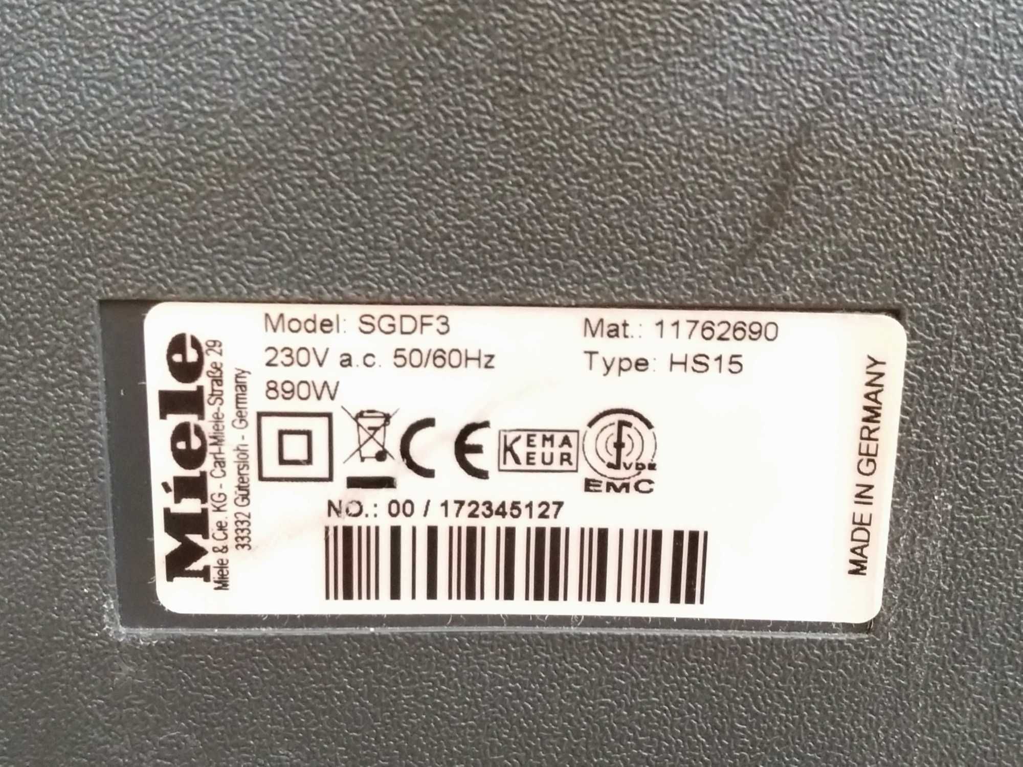 Прахосмукачка Miele Complete C3 Select PowerLine