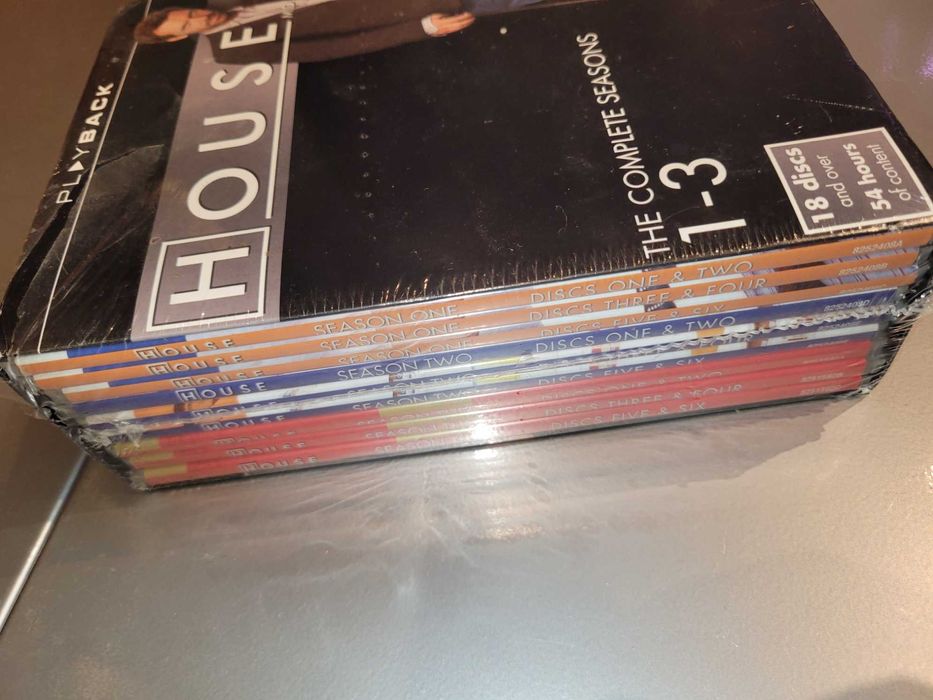 X-Files, House M.D., CSI, Sopranos, Futurama lot seriale DVD