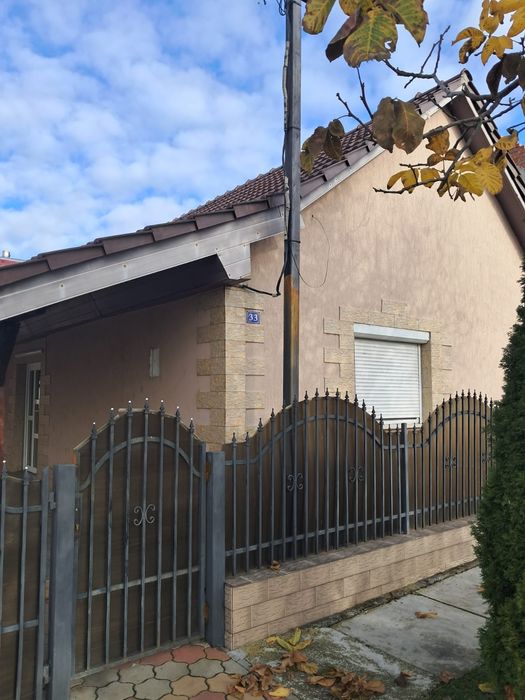 Casa de vânzare Caporal Alexa