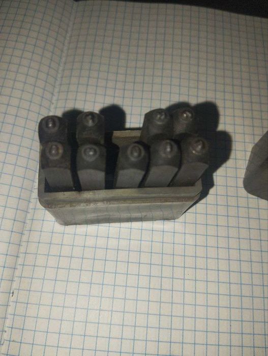 инструмент шрифты для выбивания номеров на металле