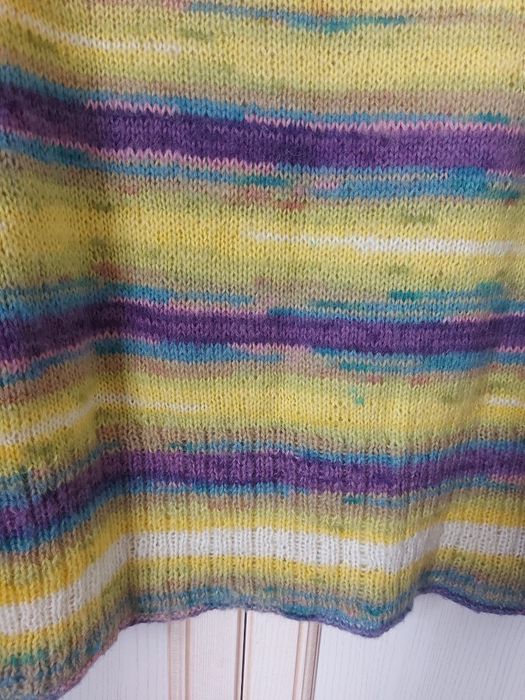 Связанный свитер, джемпер