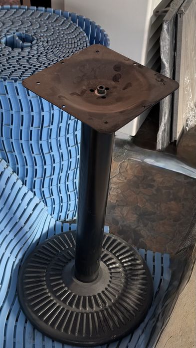 Продам подстолья новые